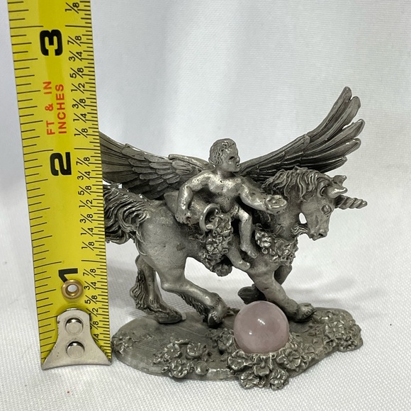Vintage Comstock Pewter figure 2.25" Cherub on aUnicorn excellent condition - Picture 10 of 13